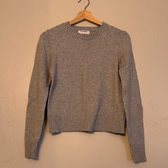 Old Navy Grey Sweater Size Small - Picture 2 of 5